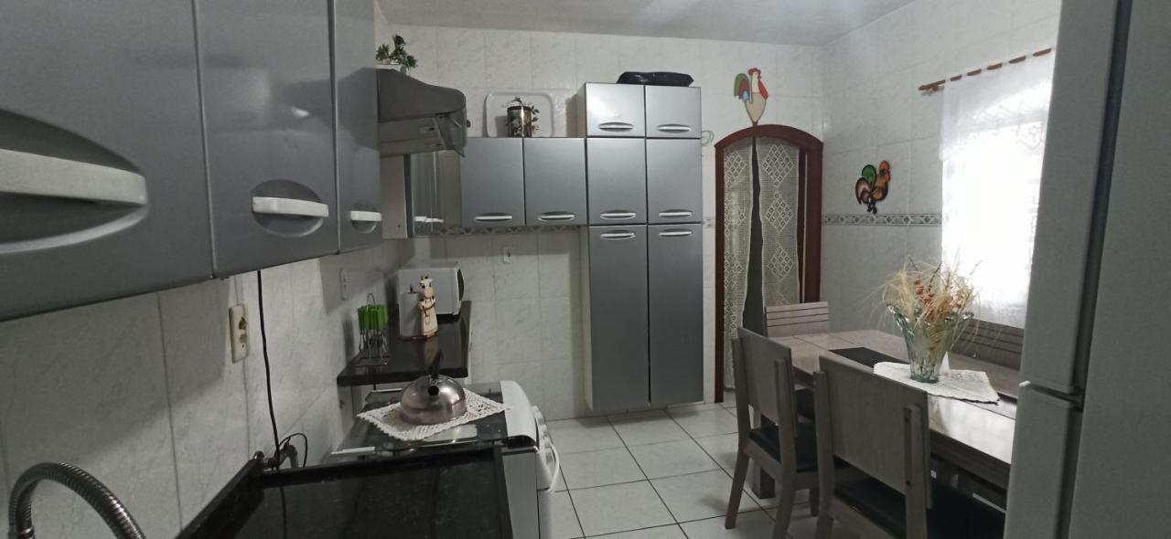 Espaco Aconchego Com Ar-Condicionado E Amplo Jardim Villa Caraguatatuba Bagian luar foto